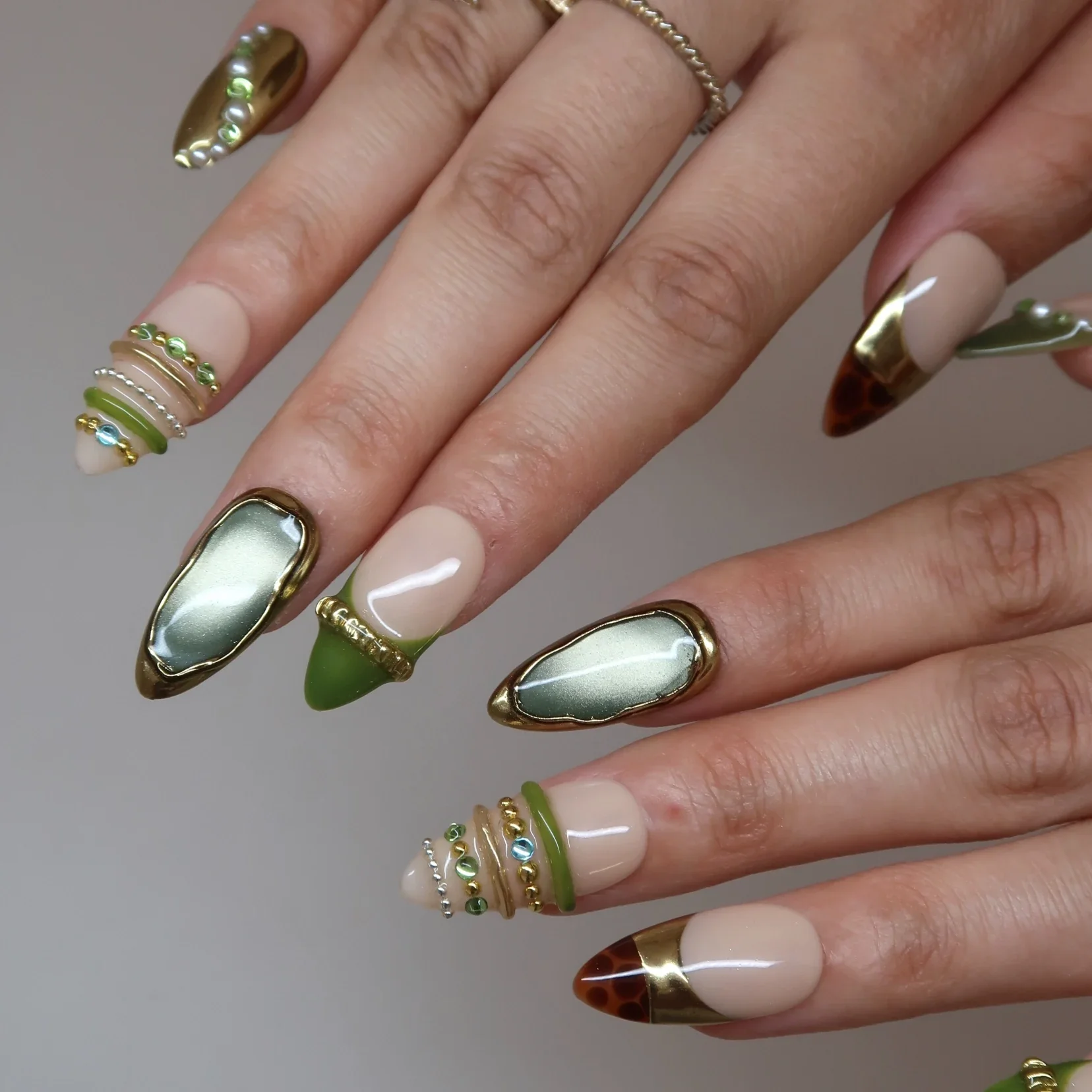 Thumbnail 5
