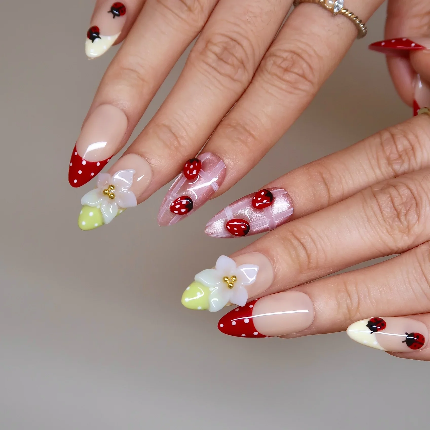 Thumbnail 6