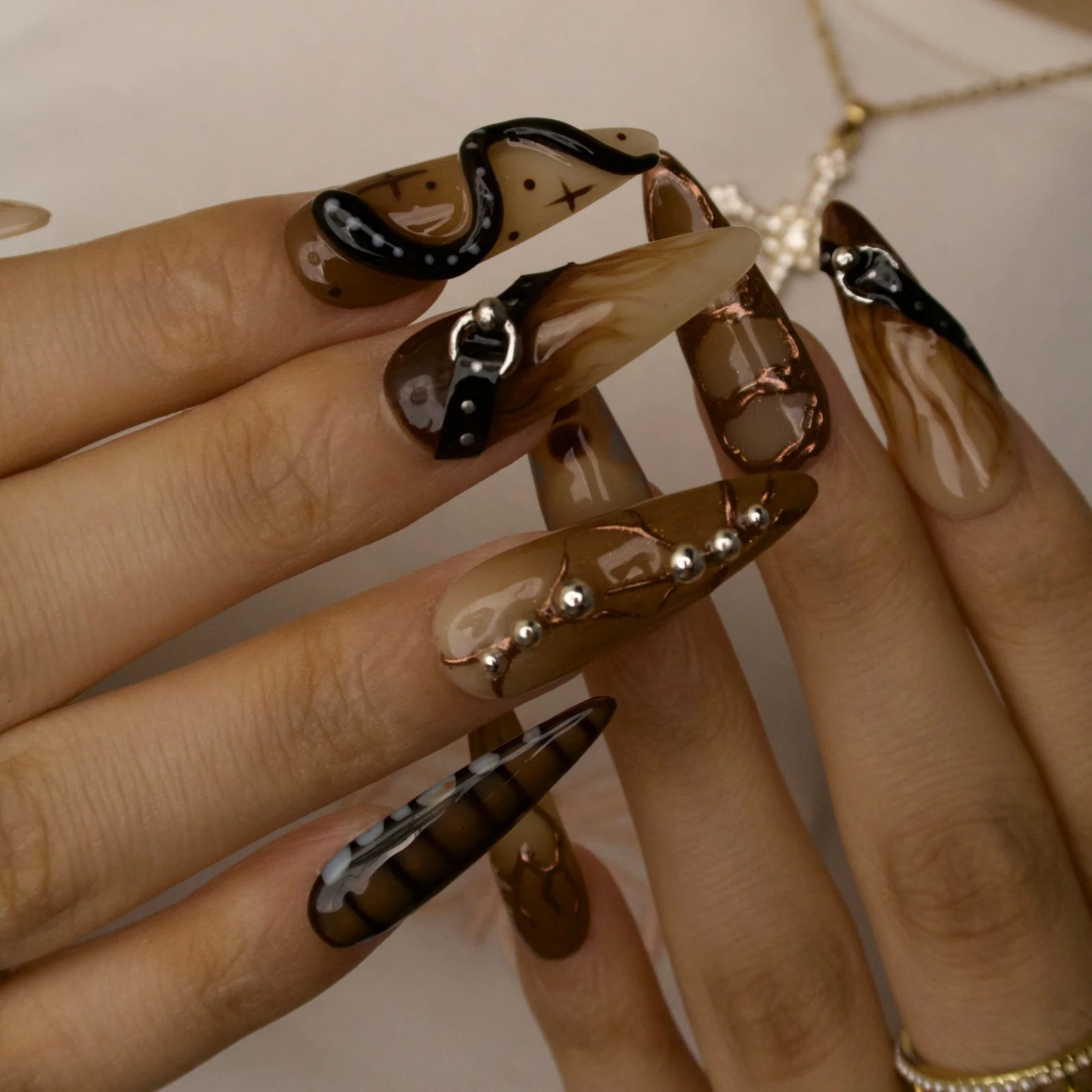 Thumbnail 9